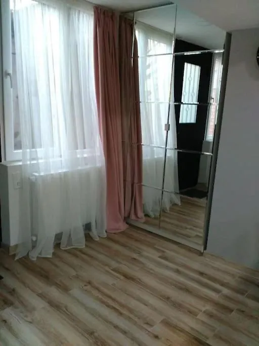 Cozy Studio Apartment On Rustaveli Τυφλίδα Γεωργία