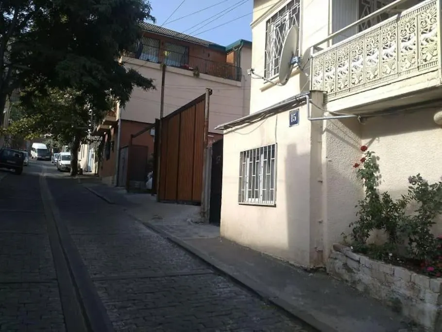 Cozy Studio Apartment On Rustaveli Τυφλίδα