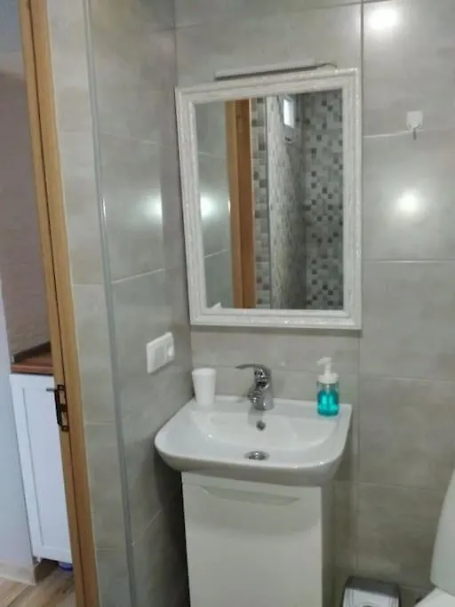 Cozy Studio Apartment On Rustaveli Τυφλίδα