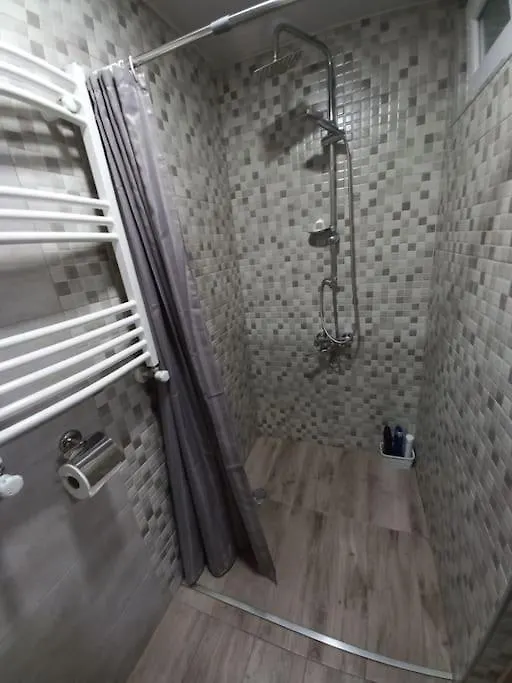 Cozy Studio Apartment On Rustaveli Τυφλίδα 0*,  Γεωργία