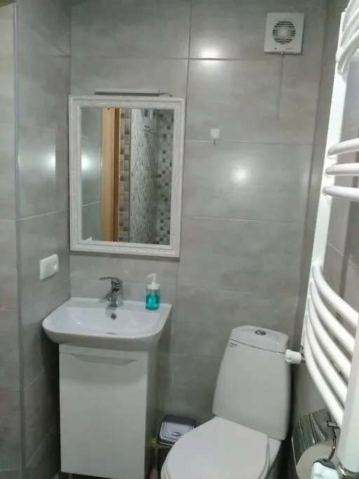Cozy Studio Apartment On Rustaveli Tbilisi